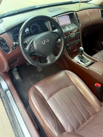 2017 Infiniti QX50 photo 8