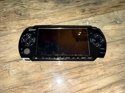 ✨ MODDED ✨Sony PSP 3000 - Little Used, MODDED WITH OVER 100+ GAMES, COMES WITH CASE AND CABLES!!!!