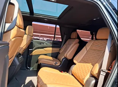2023 Cadillac ESCALADE — фото 6