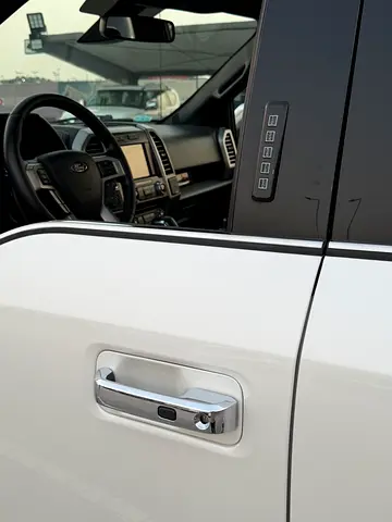2017 FORD F-150 — фото 9