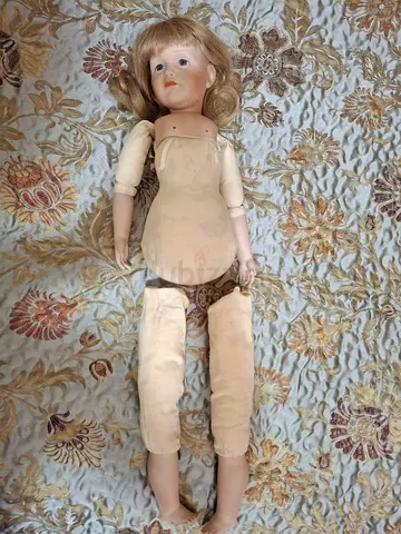 a bulk of porcelain dolls