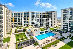Furnished 1 BR | Pool Views | Ready to Move In