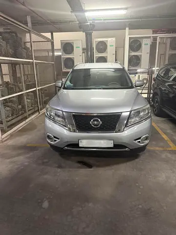 2015 Nissan Pathfinder SV - American Specs