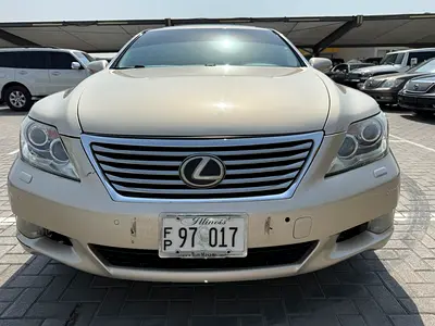 2010 Lexus LS 460 Ultra Luxury - American Specs