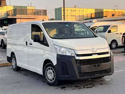 Toyota Hiace GL 2023 GCC Specs