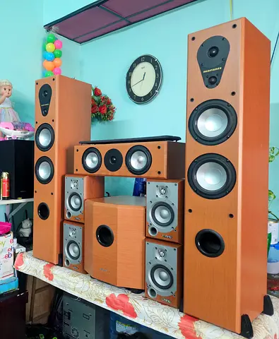 Marantz and Infinity speakers 7.1 premium quality