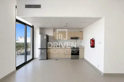 Community View | Low Floor | Investment Deal