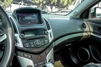 2013 Chevrolet CRUZE — миниатюра 13