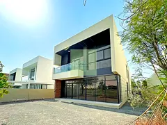 5 Bedrooms | Golf and Lake View | Standalone | VD1
