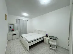 Exicutive bachelor room available in near oudmetha metro station