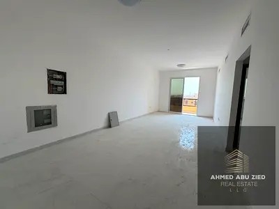 🏡 أول ساكن بالمويهات 3، اجمل وارقي غرفة ماستر وصالة واسعة، 2 حمام، بلكونة، تكييف مركزي، مطبخ كبير، قرب مخرج محمد بن زايد، 39 ألف درهم فقط، 4 دفعات.