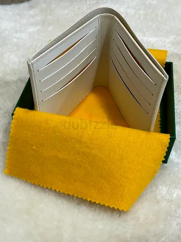 White leather bi-fold card wallet - unused condition