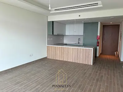 1 BR | High Floor | Central Park at City Walk