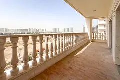 Vastu | Close To Metro | Chiller Free