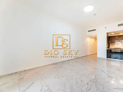 Spacious | Luxury Home | Near to Exit