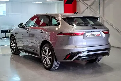 2025 Jaguar F-PACE — фото 8