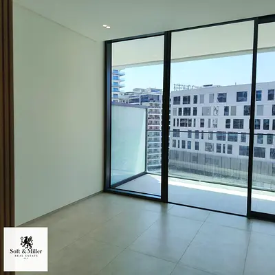BRAND NEW STUDIO/KITCHEN APPLIANCES/READY TO MOVE IN