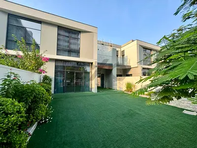 All 3 Bed Ensuite I Single Row I Close To The Pool