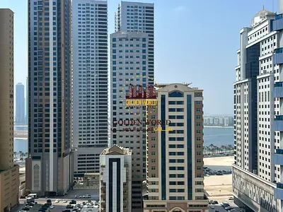 للإيجار بالمجاز 3 غرفتان وصالة بلكونة وباركينج إطلالة بحرية حمامان تشطيبات رائعة وشقة مضوية 47 ألف 4 أو 6 شيكات