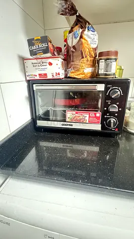 Microwave oven with Grill