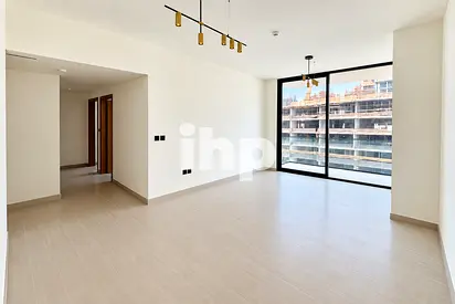 Unfurnished | Prime Location | Closed Kitchen
