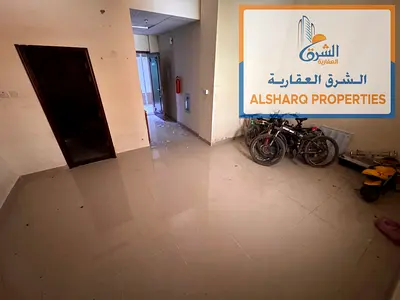 ✨ فرصة استديو بالمويهات 3! بمطبخ منفصل وسهل المخرج لدبي والشارقة | قرب شارع E311 ✨