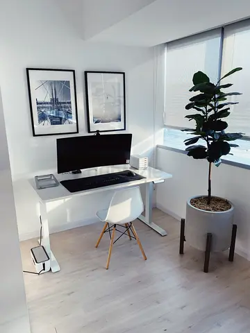 Navodesk® Pro Electric Height Adjustable Standing Desk - White