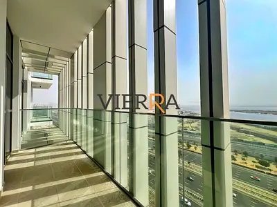 Ready to Move in | Stunning Creek views