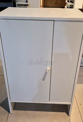 Compact White Wooden Storage Cabinet / Cupboard with Shelf