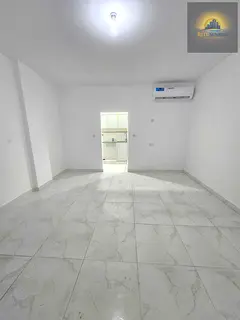 NICE STUDIO APARTMENT AVAILABLE AT ELECTRA STREET BACKSIDE PETROL STATION READY TO MOVE