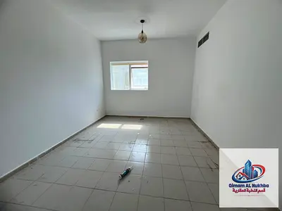 غرفه وصاله فى القليعه بمساحه ممتازه داخل بنايه نظيفه بموصفات ممتازه مزوده بتكييف وغاز مركزى وانترنت مجانى وصيانه على المالك طوال فتره الايجار مطبخ وا