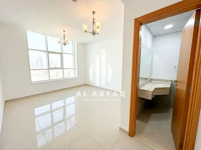 Spacious 2BHK | Maid’s Room| Balcony | Both Master Rooms | Free Parking