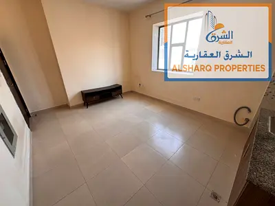 Second row from the Ajman Corniche – Spacious and comfortable – Full maintenance covered by the landlord – Reasonably priced.