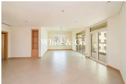 A Type |Close to Mall |Vacant on Transfer
