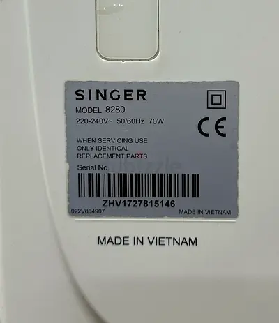 Singer Model 8280 Sewing Machine - Good Working Condition