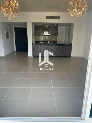 Hot Deal 2BHK Apartment for Sale | Reef Downtown