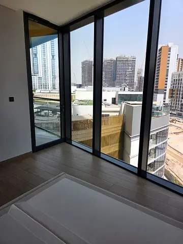 1 Bedroom Apartment | Waves Grande | Downtown City View