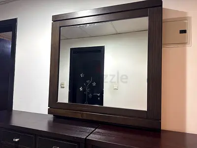 Slide mirror