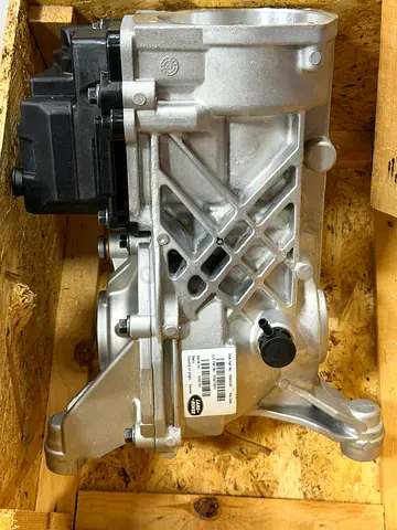 Original Land Rover Rear Differential & Carrier