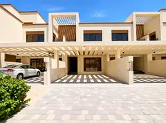 NEAR THE LAGOONS | FAMILY COMMUNITY| KEYS IN HAND