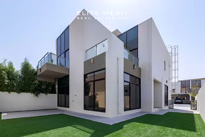Family Living | 4BR+Maid | Private Garden | Corner | Vacant