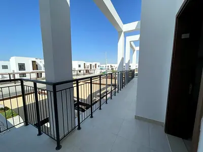 VACANT- 2 BED APARTMENT- FIRST FLOOR 72K ONLY