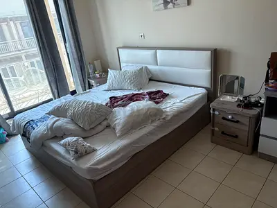 King size bed mattress nightstands