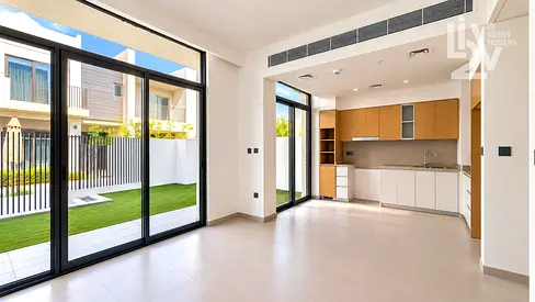 Internal | Landscaped | 3 Beds + Maids