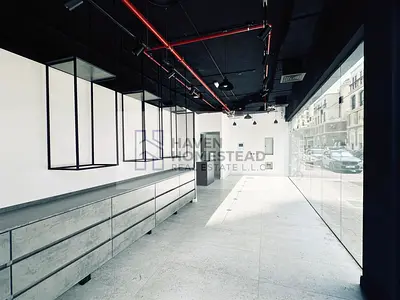 Prime Retail Shop | High Visibility