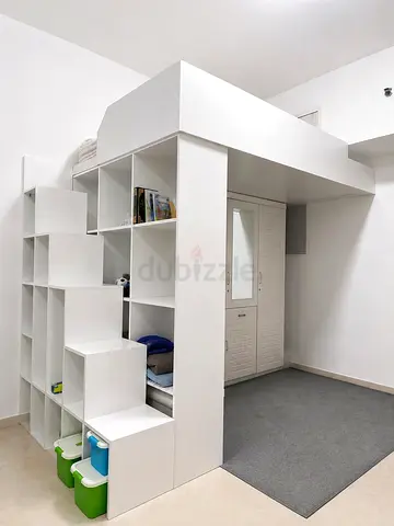 Loft bed making
