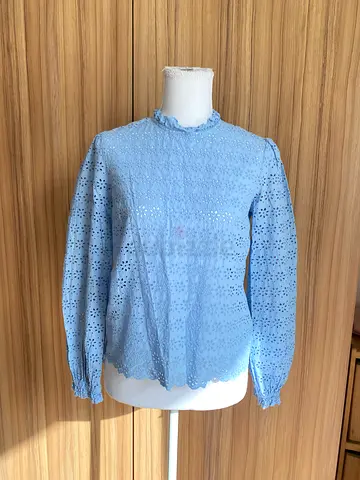 Women top XS