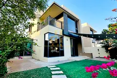 STUNNING 4 BR+MAID | GREEN BELT | SINGLE ROW
