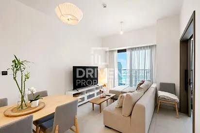 High Floor | Prime Location | Vacant 19 Oct