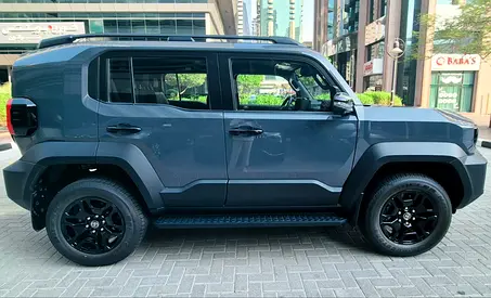 2027 Toyota FJ CRUISER — миниатюра 17